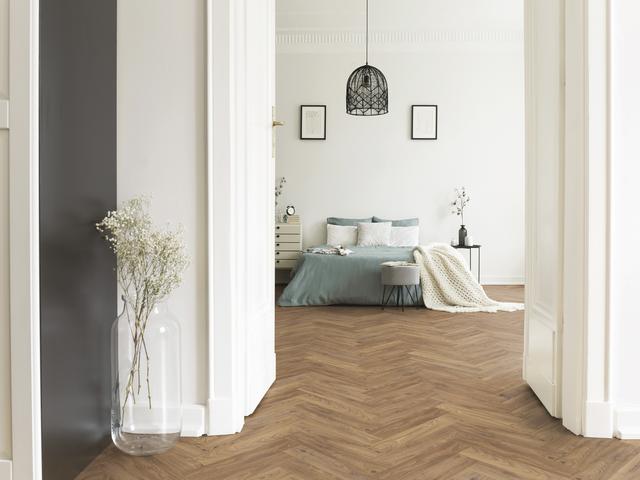 32742 Bamburgh Oak